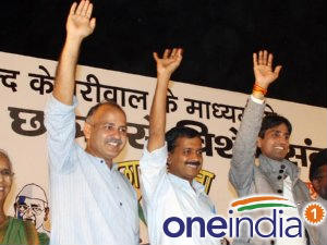 Arvind Kejriwal in Lucknow Arvind Kejriwal in Lucknow