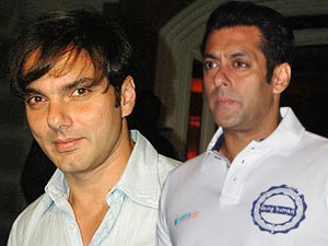 Sohail Khan's driver crushes woman to death, gets bail Sohail Khan's driver crushes woman to death, gets bail