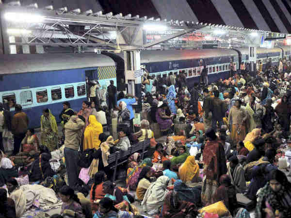 रेलवे बताएगी वेटिंग टिकट कंफर्म होगा या नहीं