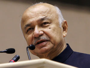Union Home Minister Sushil Kumar Shinde Union Home Minister Sushil Kumar Shinde