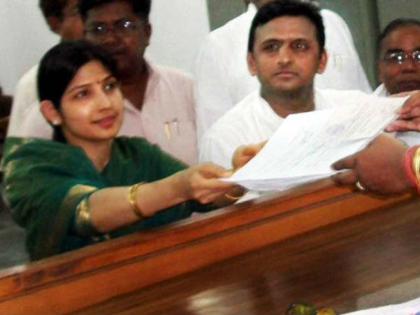 डिंपल एवं अखिलेश यादव