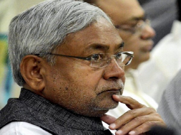 गिरफ्तार डॉक्टर ने की थी सीबीआई जांच की मांग