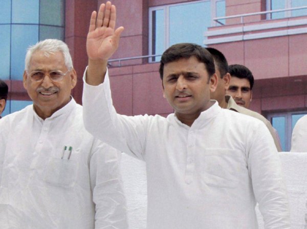 बीजेपी पर अखिलेश यादव ने यूं कसा तंज