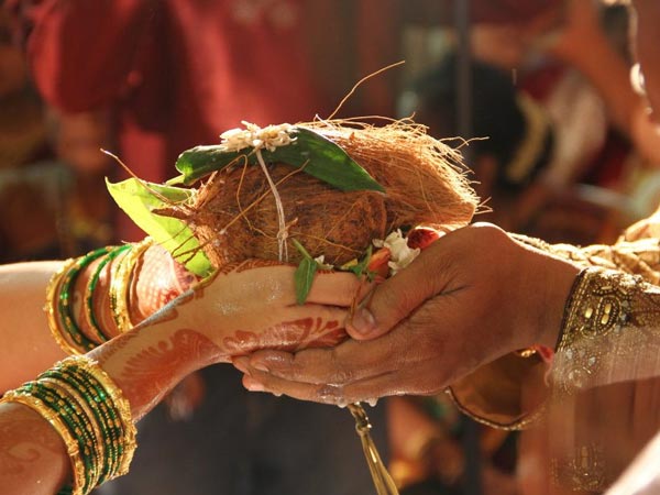 लड़की मिथुन राशि की और लड़का वृष