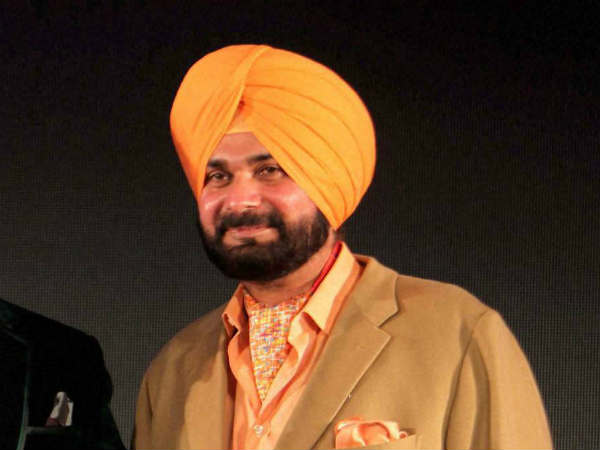 बीजेपी छोड़कर कांग्रेस का हाथ थामने वाले नवजोत सिंह सिद्धू के बारे में जानिए सब कुछ बीजेपी छोड़कर कांग्रेस का हाथ थामने वाले नवजोत सिंह सिद्धू के बारे में जानिए सब कुछ