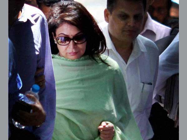 niira radia niira radia