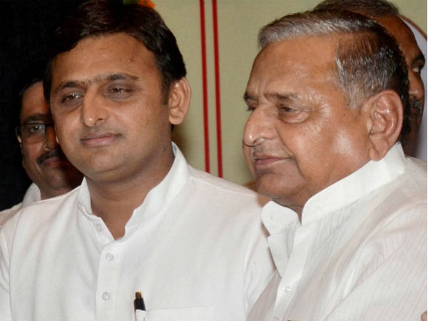 अखिलेश की राह पर मुलायम सिंह यादव