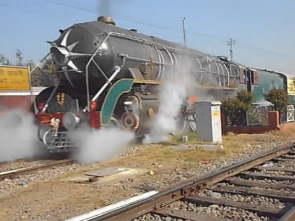 2012 में हुई इंजन की मरम्मत