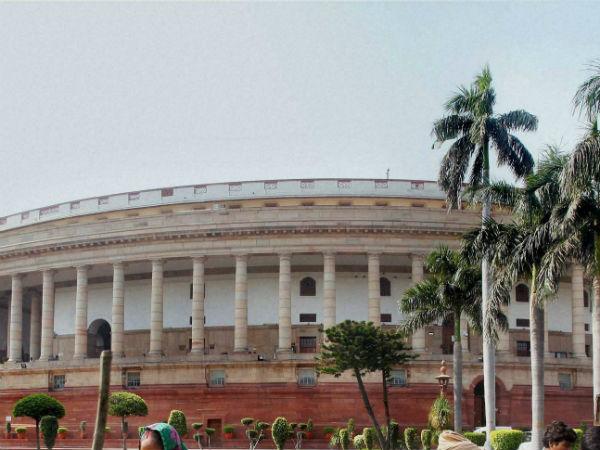 एक दिन बढ़ानी पड़ी थी राज्यसभा की कार्यवाही