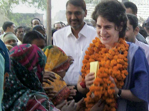 प्रियंका के हाथों में राहुल की कमान