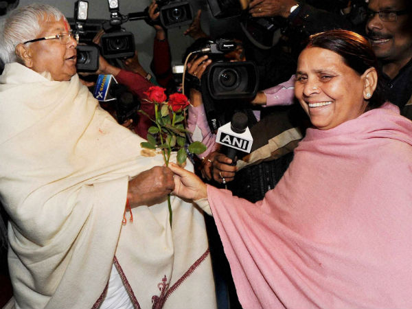 जब राबड़ी को बनाया मुख्यमंत्री