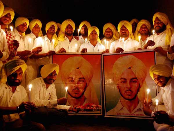 शहीद-ए-आजम को नमन