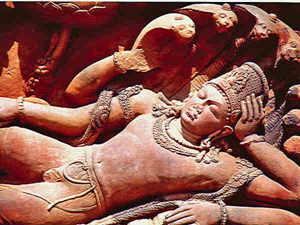 60 हजार विदेशी पर्यटक