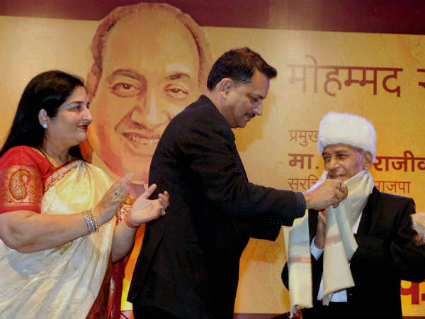कैबिनेट में जगह नहीं
