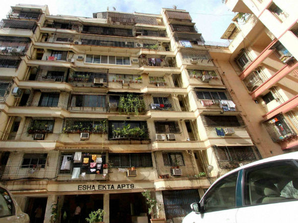 Finance Minister Arun Jaitley: GST payable for under-construction flat will be now 5%. Affordable housing will have 1% GST rate Finance Minister Arun Jaitley: GST payable for under-construction flat will be now 5%. Affordable housing will have 1% GST rate