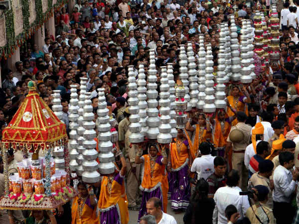 गुजरात में रथयात्रा