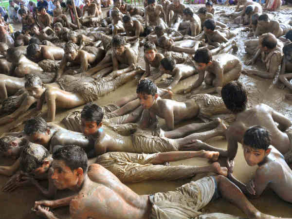 जोरहाट में बूका भाओना पर्व