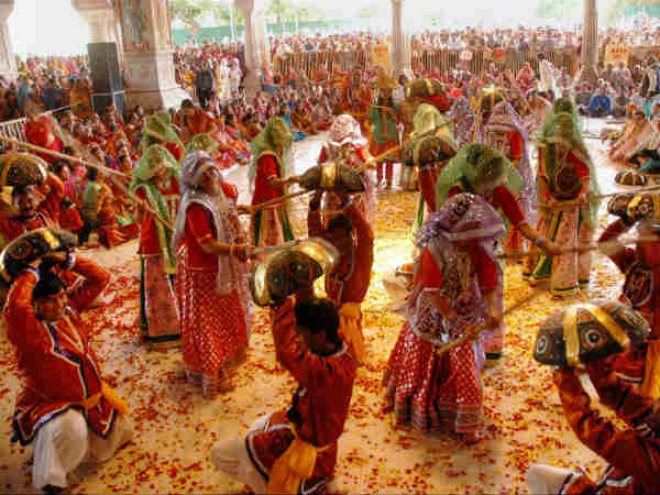 जयपुर में लठमार होली