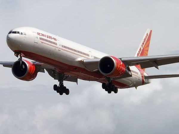 राष्ट्रीय और अंतरर्राष्ट्रीय दोनों उड़ाने रही शामिल