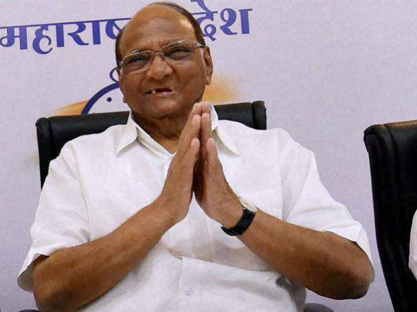 Tense Moments As Sharad Pawar Got Locked Inside Auditorium Tense Moments As Sharad Pawar Got Locked Inside Auditorium