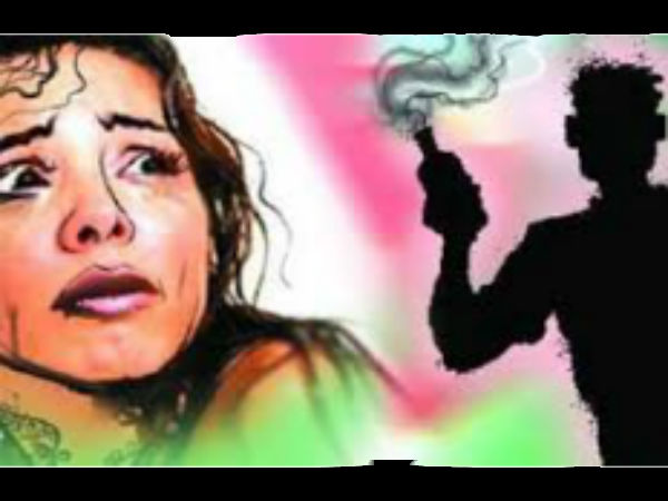 भाइयों ने किया एसिड अटैक