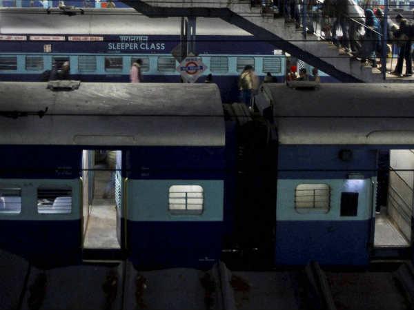 32 ट्रेनों के समय में बदलाव
