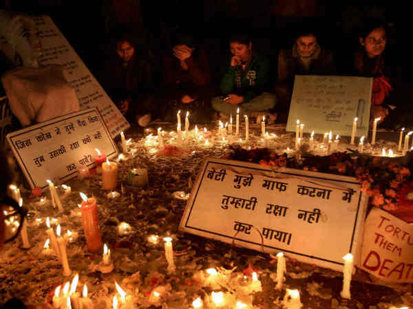 तीन साल में निर्भया फंड से खर्च नहीं हुआ एक रुपया, बजट में दिए जाते हैं 1000 करोड़ तीन साल में निर्भया फंड से खर्च नहीं हुआ एक रुपया, बजट में दिए जाते हैं 1000 करोड़