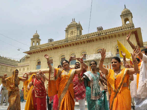 अयोध्या में रामनवमी का जश्न