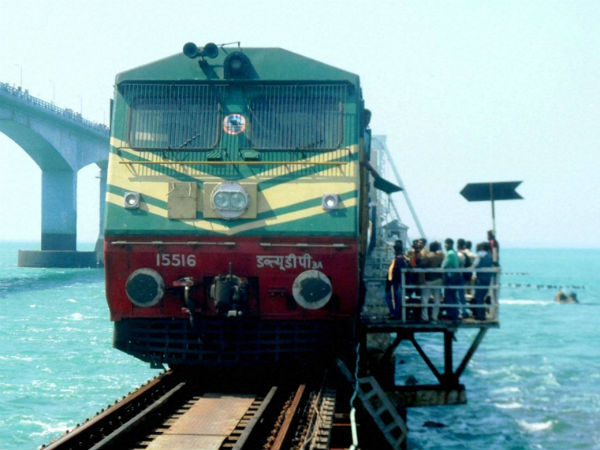 सर्विस चार्ज में छूट से IRCTC को घाटा