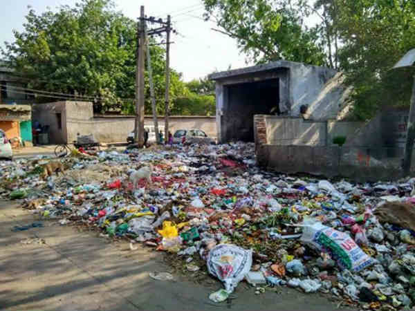 कूड़ा-कचरा फैलना