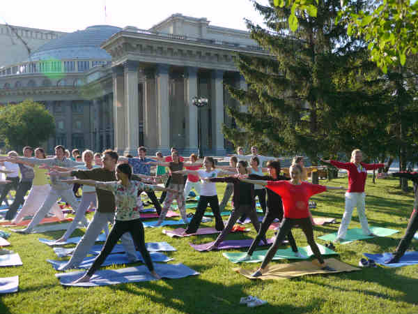 Yoga Day Russia रूस