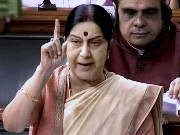 Sushma Swaraj speaks in Lok Sabha, will Sonia reply? Sushma Swaraj speaks in Lok Sabha, will Sonia reply?