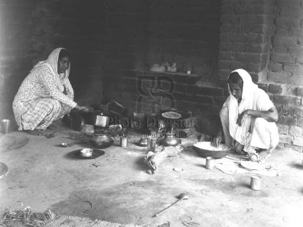 कोटला रिफ्यूजी तस्वीर