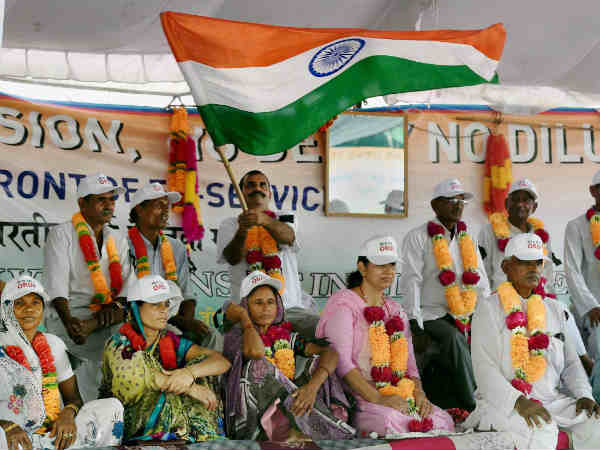 Positive India: Govt Announces the Much Awaited One Rank One Pension Scheme Positive India: Govt Announces the Much Awaited One Rank One Pension Scheme
