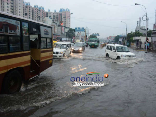 Chennai Rain Pics: चेन्नई की सड़कें