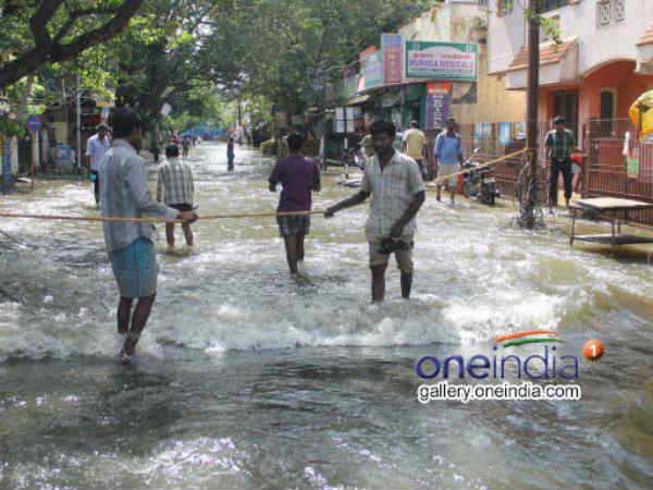Chennai Rain 2015 Pics: बचाव कार्य