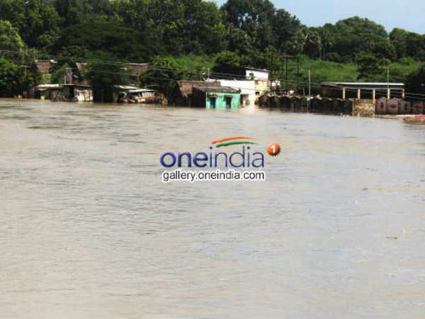 Chennai Rain 2015 Pics: ये नदी नहीं चेन्नई है