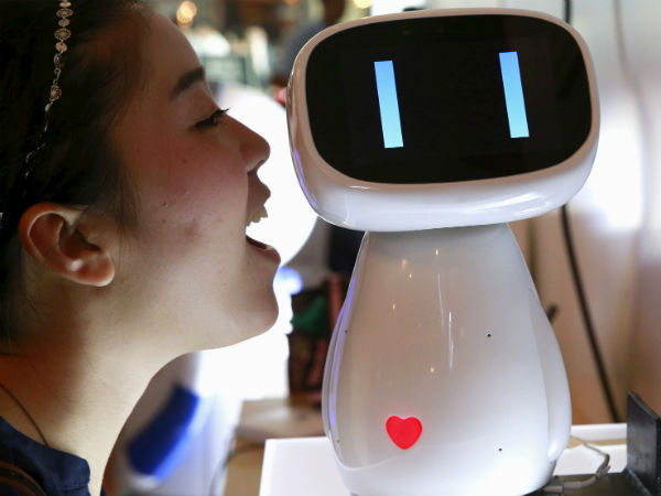china-robot-news-channel china-robot-news-channel