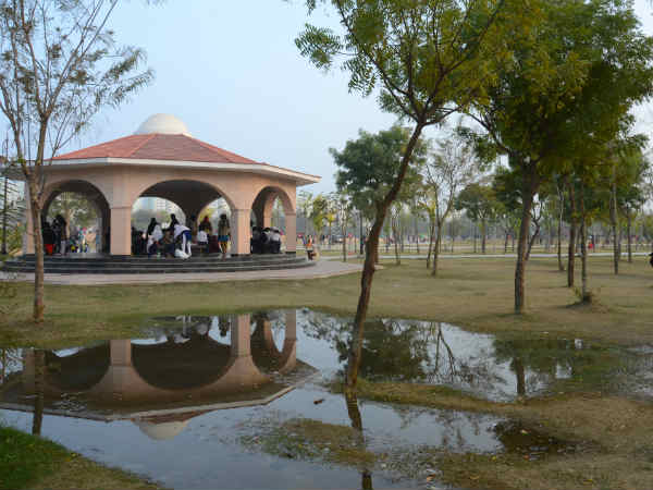 Janeshwar Mishra Park