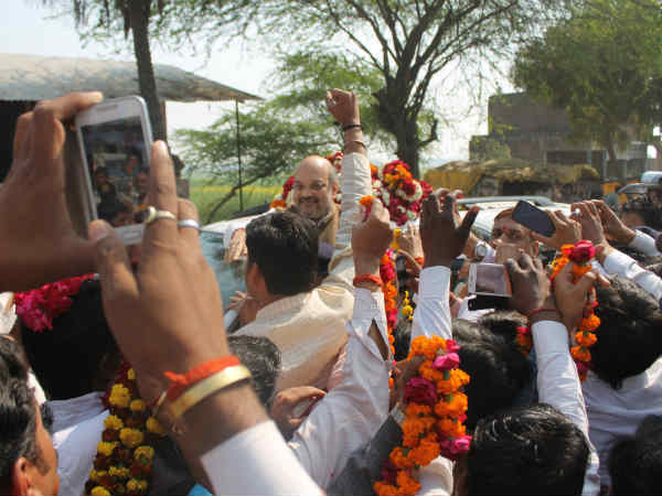 अमित शाह पहुंचे बहराईच