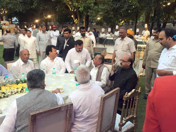 %u0905%u092E%u0930-%u092E%u0941%u0932%u093E%u092F%u092E %u092B%u093F%u0930 %u0938%u0947 %u0939%u094B %u0917%u092F%u0947 %u0939%u0948%u0902 %u090F%u0915?