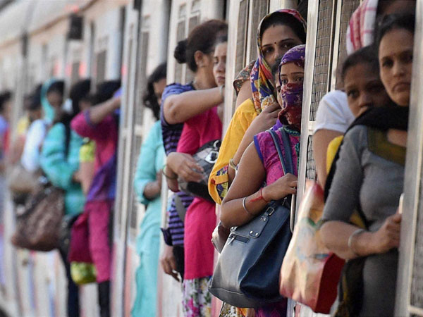 टिकट परीक्षकों और कलेक्टरों को मिलेगी राहत