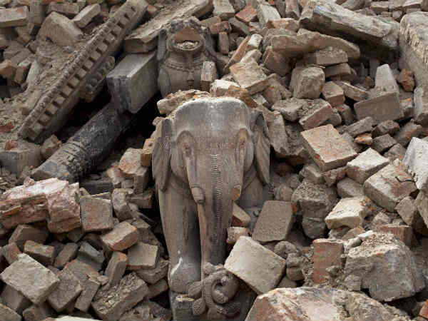 भूकंप की तस्वीरें 