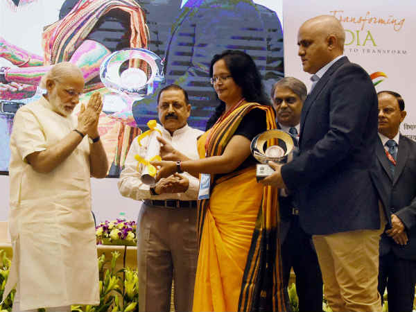 Prime Minister Narendra Modi addresses Civil Services Day 