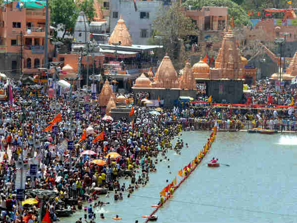 भड़के साधुओं ने दी उज्जैन छोड़ने की धमकी