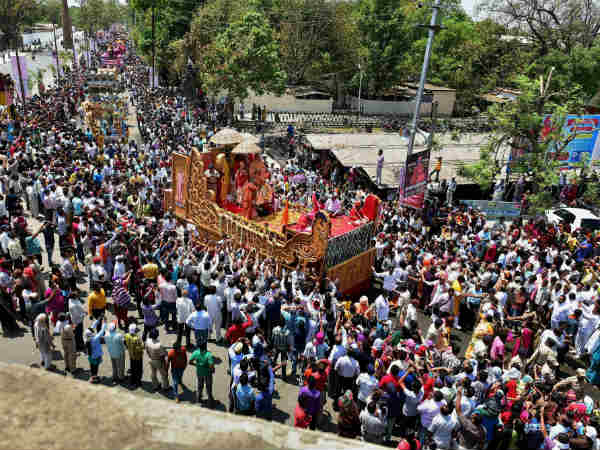 नाराज साध्वी ने किया जिंदा समाधि का फैसला
