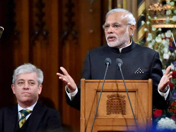 मोदी सरकार के दो साल, 50 प्रतिशत लोग काम से नाखुश: सर्वे
