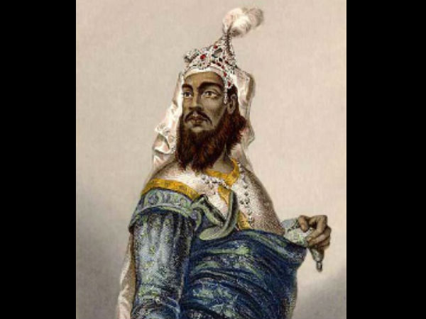 Babu Veer Kunwar Singh's palace in Bihar getting ruined Babu Veer Kunwar Singh's palace in Bihar getting ruined