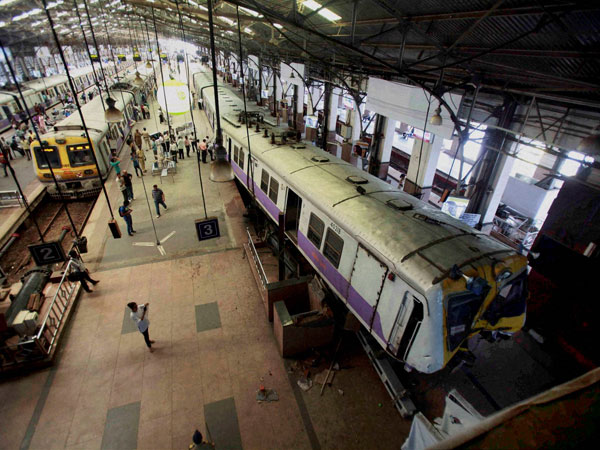 mumbai local mumbai local
