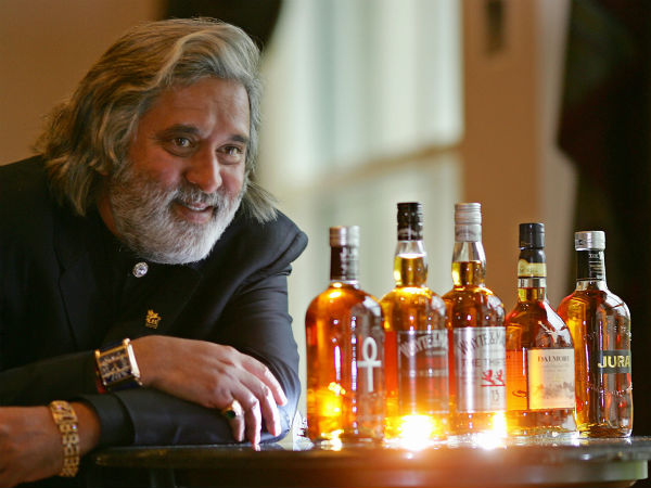 court issues non bailable warrant against vijay mallya. दिल्ली की एक अदालत ने फेरा का उल्लंघन करने के मामले में जारी किए समन को अनदेखा करने के लिए आज विजय माल्याा के खिलाफ गैर-जमानती वॉरंट जारी कर दिया। court issues non bailable warrant against vijay mallya. दिल्ली की एक अदालत ने फेरा का उल्लंघन करने के मामले में जारी किए समन को अनदेखा करने के लिए आज विजय माल्याा के खिलाफ गैर-जमानती वॉरंट जारी कर दिया।